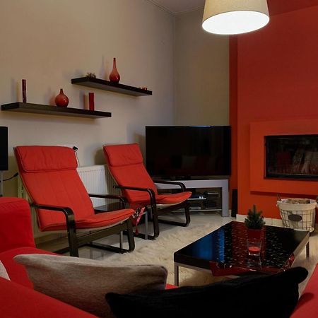 Sweet Red Home Tríkala Kültér fotó