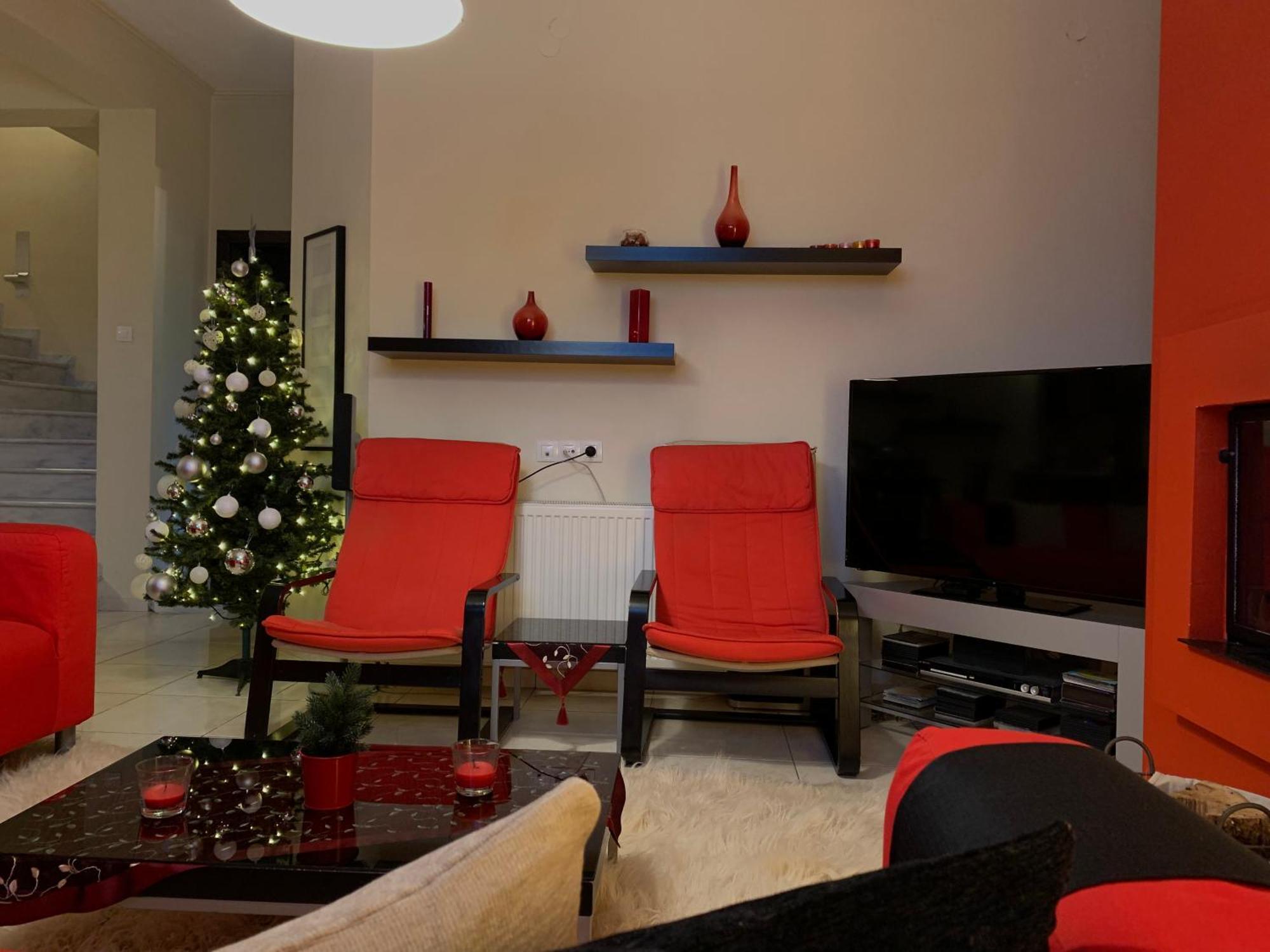 Sweet Red Home Tríkala Kültér fotó